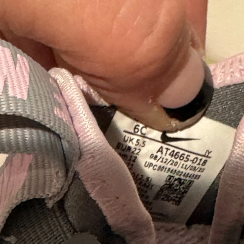 Nike Girls Toddler 6 Gray Pink Slip On Sneakers